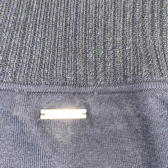 Michael Kors navy blue turtleneck sweater size small - Picture 6 of 7